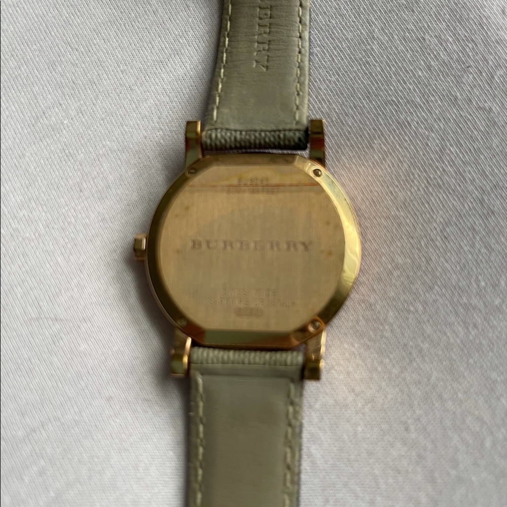BURBERRY watch - Picture 7 of 9